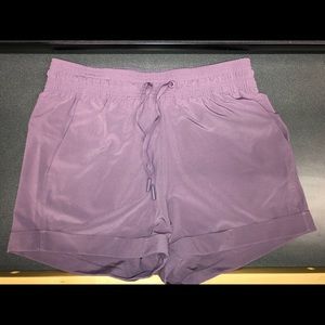 lululemon spring break away shorts